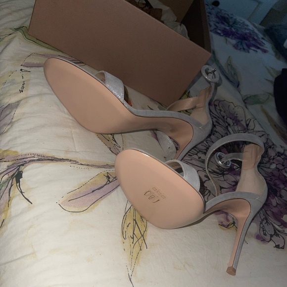 Gianvito Rossi Portofino Heels 105 - Picture 4 of 5